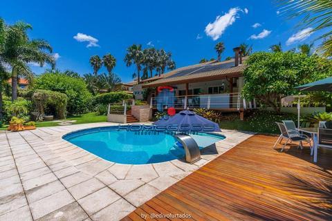 Casa à venda e para alugar em Valinhos, Pinheiros, com 4 suítes, com 391 m²